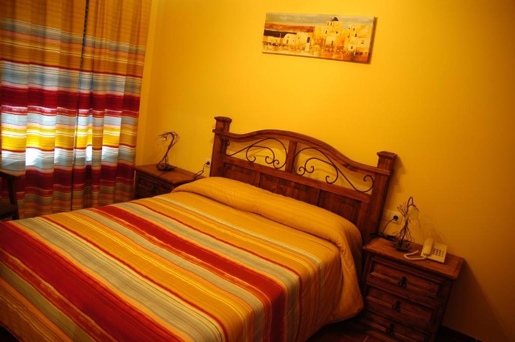 Hotel Rural Los Chaparros Freila Rum bild
